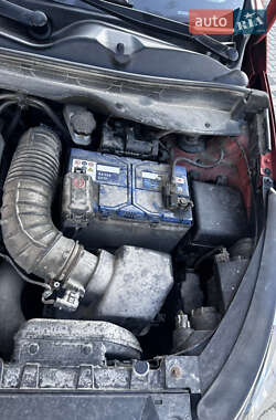 Внедорожник / Кроссовер Kia Sportage 2012 в 