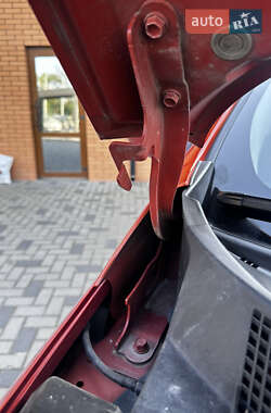 Внедорожник / Кроссовер Kia Sportage 2012 в 
