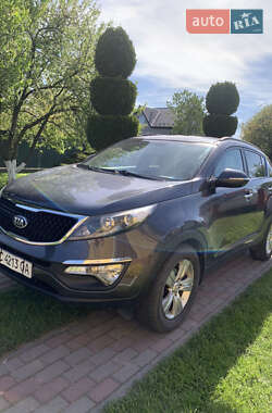 Внедорожник / Кроссовер Kia Sportage 2011 в 