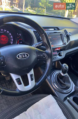 Внедорожник / Кроссовер Kia Sportage 2011 в Шептицькому