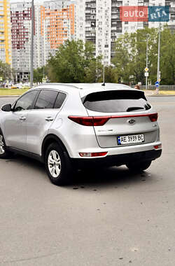 Внедорожник / Кроссовер Kia Sportage 2017 в 