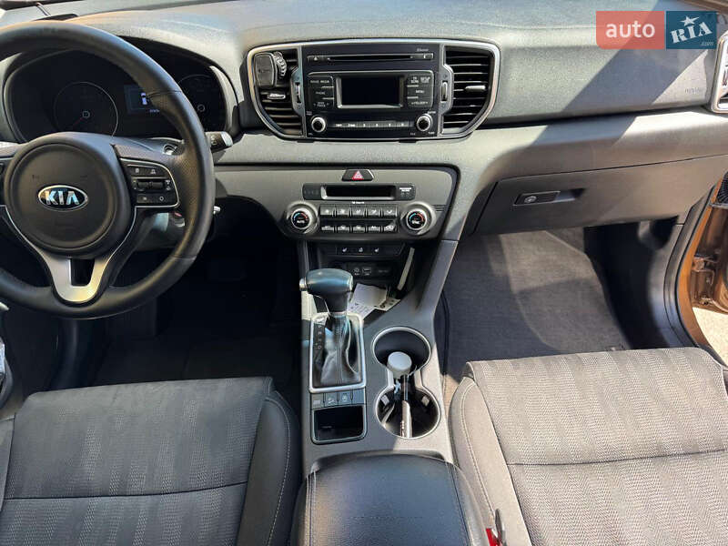 Позашляховик / Кросовер Kia Sportage 2017 в Полтаві