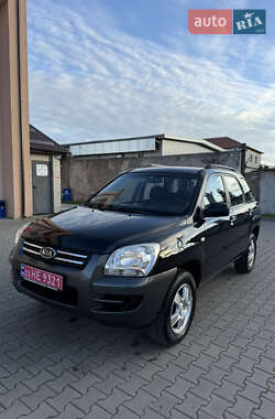 Внедорожник / Кроссовер Kia Sportage 2006 в 