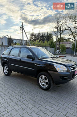 Внедорожник / Кроссовер Kia Sportage 2006 в 