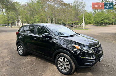 Внедорожник / Кроссовер Kia Sportage 2015 в 