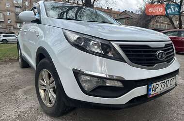 Внедорожник / Кроссовер Kia Sportage 2011 в Запорожье