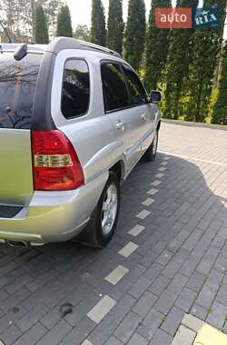 Внедорожник / Кроссовер Kia Sportage 2008 в 