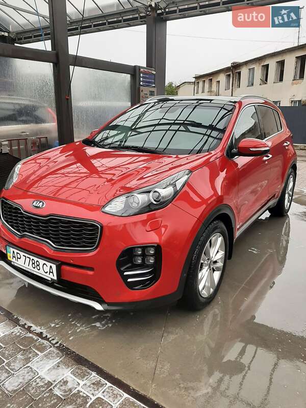 Внедорожник / Кроссовер Kia Sportage 2017 в Ивано-Франковске
