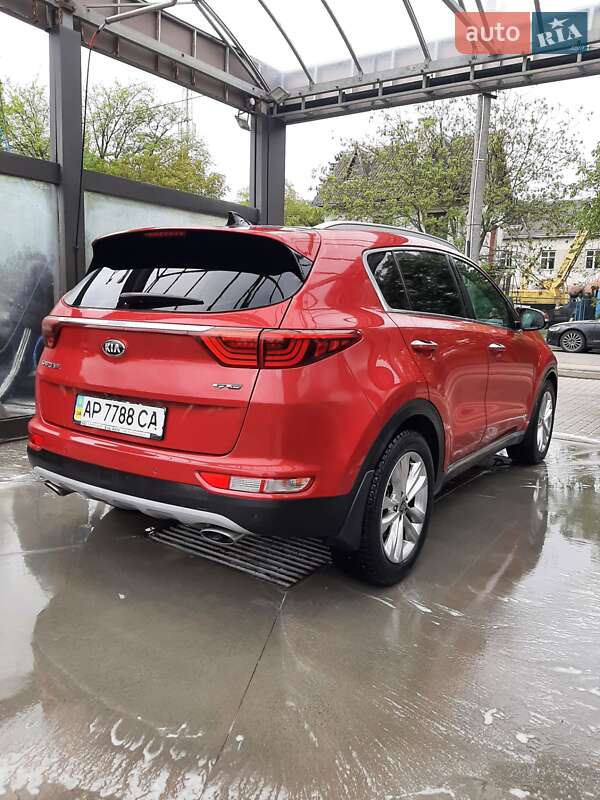Внедорожник / Кроссовер Kia Sportage 2017 в Ивано-Франковске