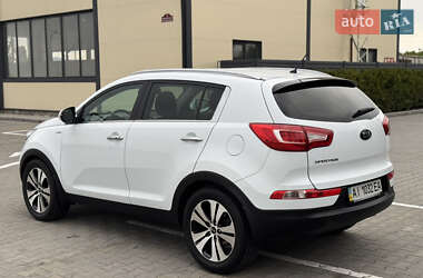 Позашляховик / Кросовер Kia Sportage 2012 в 
