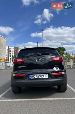 Позашляховик / Кросовер Kia Sportage 2012 в 
