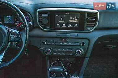 Внедорожник / Кроссовер Kia Sportage 2019 в 