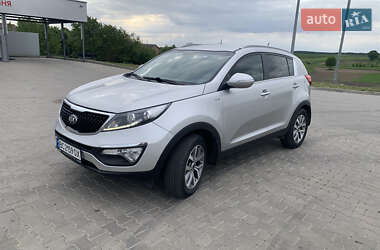 Внедорожник / Кроссовер Kia Sportage 2015 в Горохове