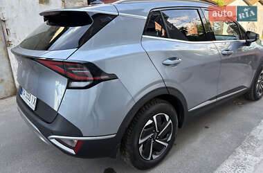 Внедорожник / Кроссовер Kia Sportage 2023 в 