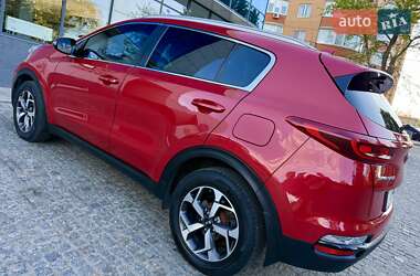Позашляховик / Кросовер Kia Sportage 2019 в 