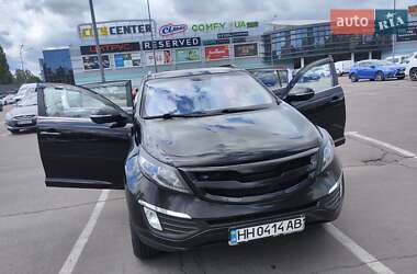 Внедорожник / Кроссовер Kia Sportage 2013 в 