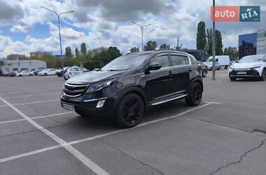 Внедорожник / Кроссовер Kia Sportage 2013 в 