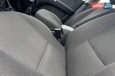 Позашляховик / Кросовер Kia Sportage 2006 в 