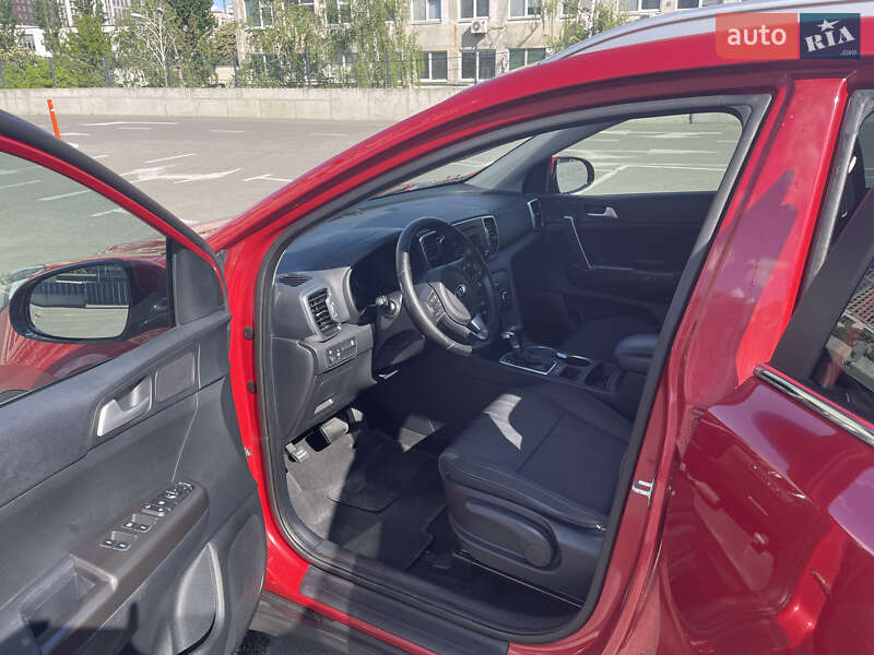 Внедорожник / Кроссовер Kia Sportage 2017 в Киеве