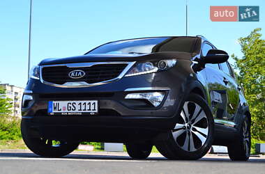 Позашляховик / Кросовер Kia Sportage 2012 в 