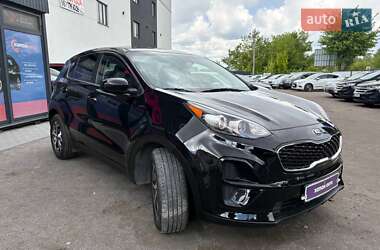 Позашляховик / Кросовер Kia Sportage 2019 в 