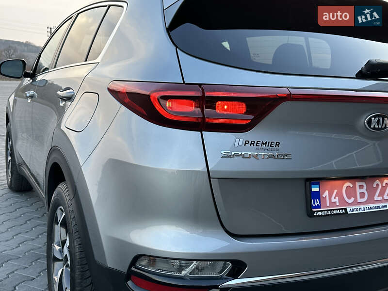 Внедорожник / Кроссовер Kia Sportage 2020 в Черновцах