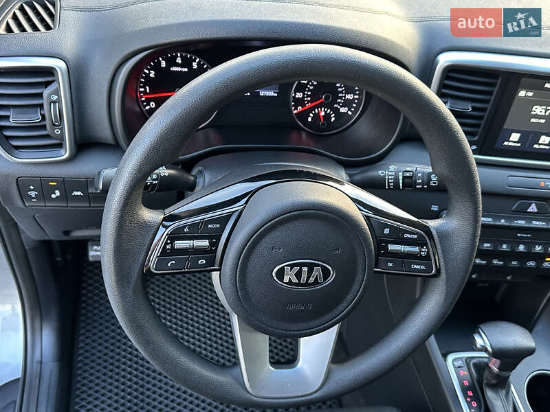 Внедорожник / Кроссовер Kia Sportage 2020 в Черновцах