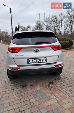 Внедорожник / Кроссовер Kia Sportage 2016 в 