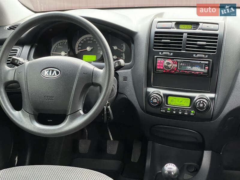 Внедорожник / Кроссовер Kia Sportage 2008 в Лубнах