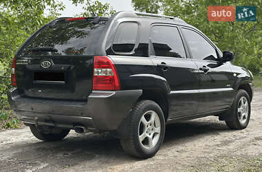 Позашляховик / Кросовер Kia Sportage 2005 в 