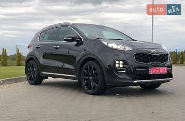Позашляховик / Кросовер Kia Sportage 2016 в 