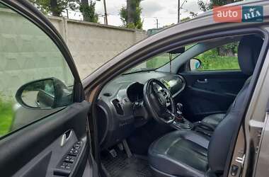 Позашляховик / Кросовер Kia Sportage 2011 в 