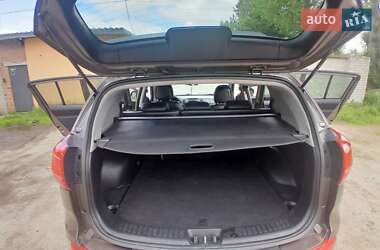 Позашляховик / Кросовер Kia Sportage 2011 в 