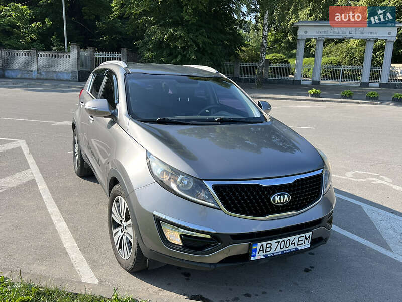 Внедорожник / Кроссовер Kia Sportage 2014 в 