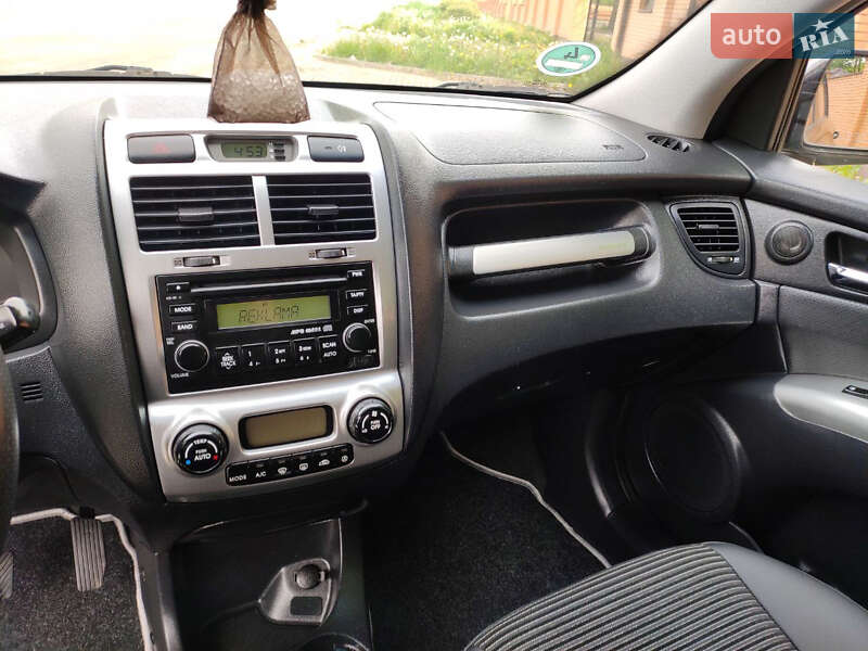 Внедорожник / Кроссовер Kia Sportage 2007 в Красилове