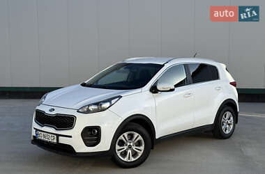 Позашляховик / Кросовер Kia Sportage 2016 в Вінниці