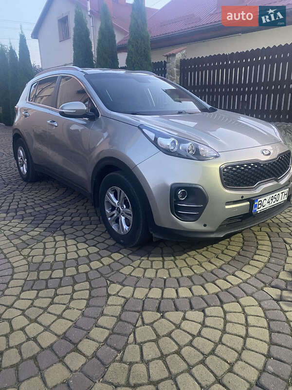 Внедорожник / Кроссовер Kia Sportage 2017 в Львове