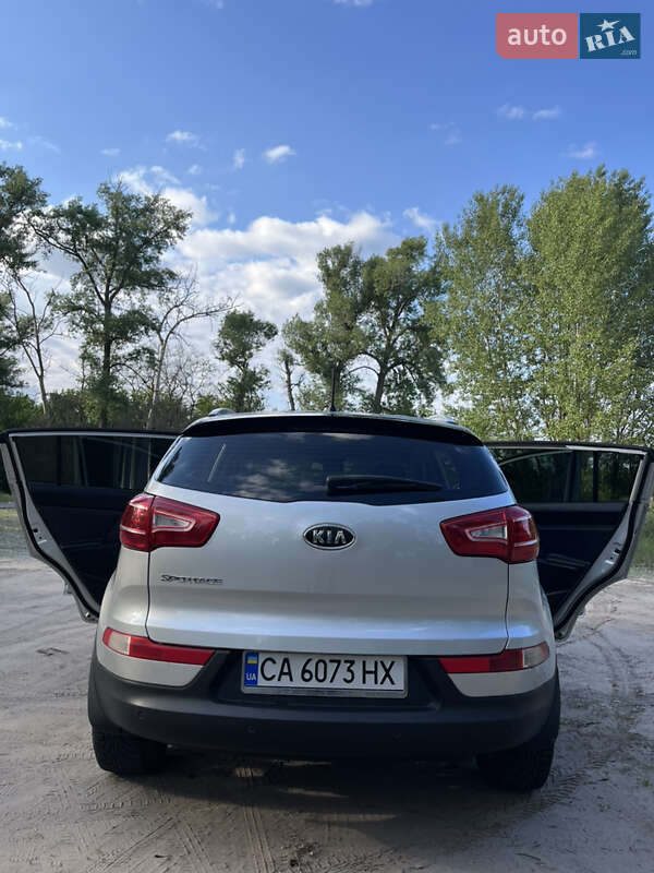 Внедорожник / Кроссовер Kia Sportage 2011 в Золотоноше