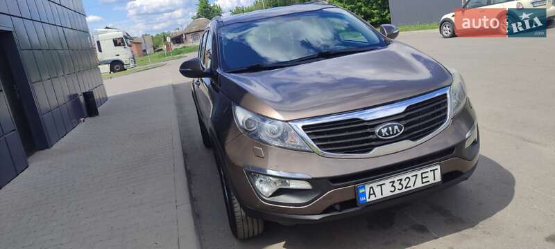 Позашляховик / Кросовер Kia Sportage 2011 в Лохвиці