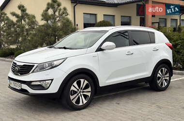 Внедорожник / Кроссовер Kia Sportage 2012 в 