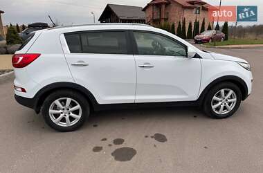 Позашляховик / Кросовер Kia Sportage 2013 в 