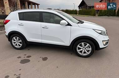 Позашляховик / Кросовер Kia Sportage 2013 в 