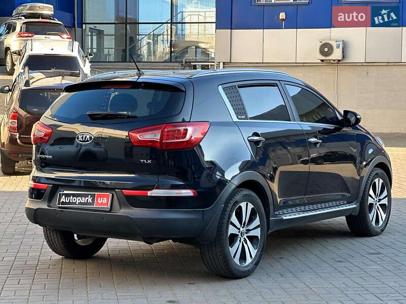 Позашляховик / Кросовер Kia Sportage 2011 в Одесі
