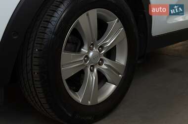 Внедорожник / Кроссовер Kia Sportage 2013 в 