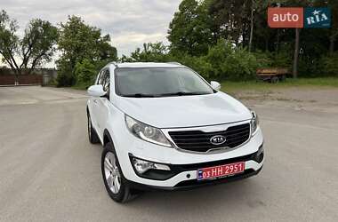 Внедорожник / Кроссовер Kia Sportage 2011 в 