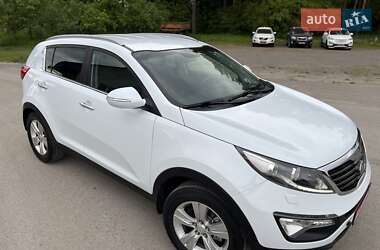 Внедорожник / Кроссовер Kia Sportage 2011 в 