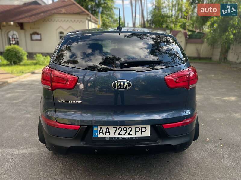 Позашляховик / Кросовер Kia Sportage 2015 в Києві