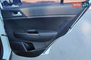 Внедорожник / Кроссовер Kia Sportage 2018 в 
