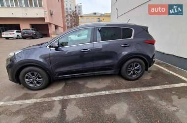 Внедорожник / Кроссовер Kia Sportage 2016 в Киеве