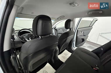 Внедорожник / Кроссовер Kia Sportage 2015 в 